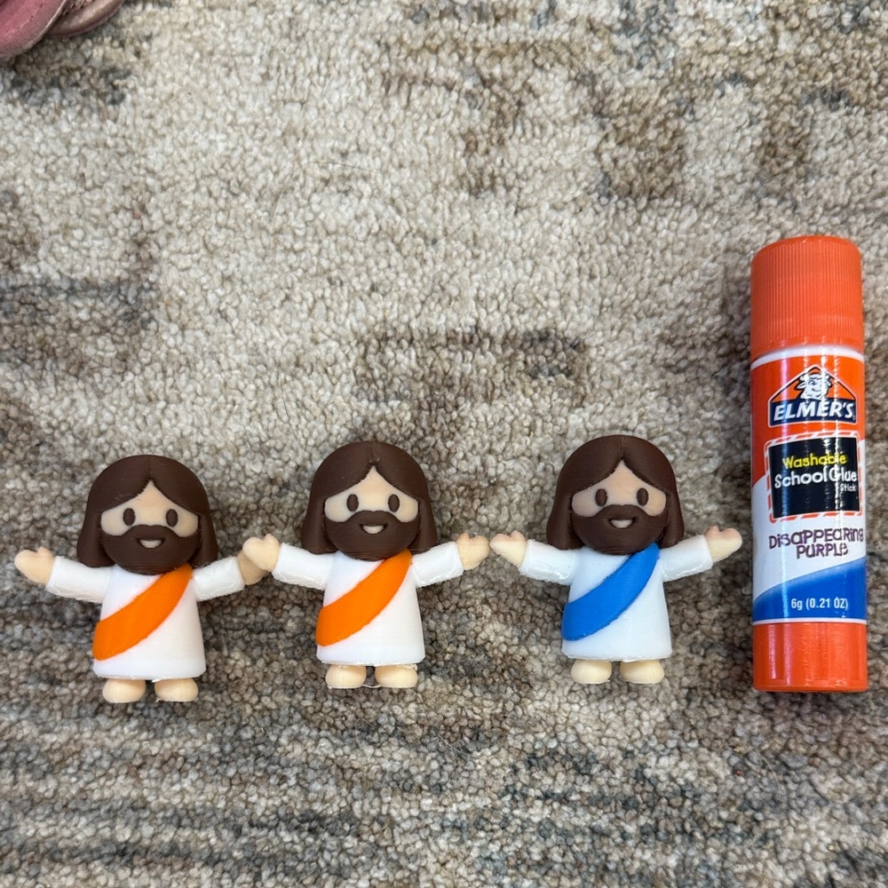 Set of 3 Mini Jesus Figures with Orange and Blue Sashes

Pick your 3
